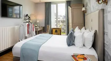 Hotel Plaza Elysees