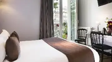 Hotel Plaza Elysees