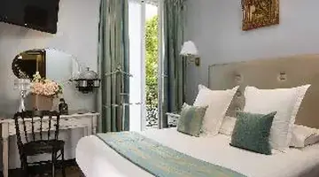 Hotel Plaza Elysees