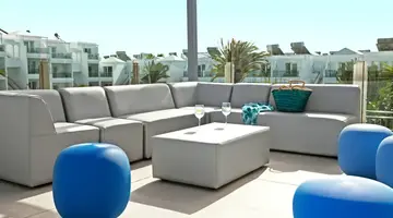 Hotel Plaza Palmeras