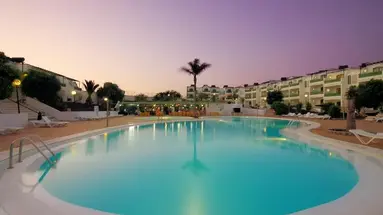 Hotel Plaza Palmeras
