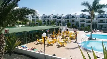 Hotel Plaza Palmeras