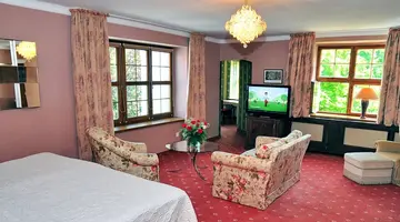 Hotel Podewils Zamek Rycerski w Krągu