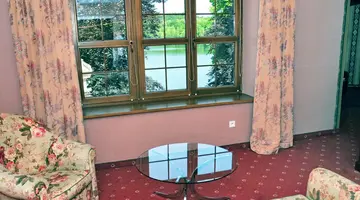 Hotel Podewils Zamek Rycerski w Krągu