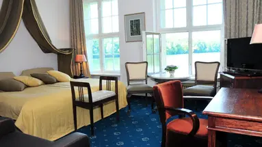 Hotel Podewils Zamek Rycerski w Krągu
