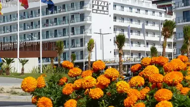 Hotel Port Fiesta Park