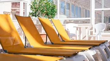 Hotel Port Fiesta Park