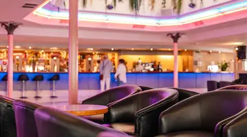 Hotel Port Fiesta Park