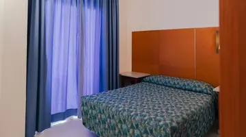 Hotel Port Fiesta Park