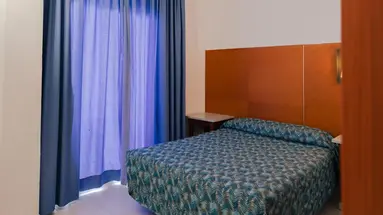 Hotel Port Fiesta Park