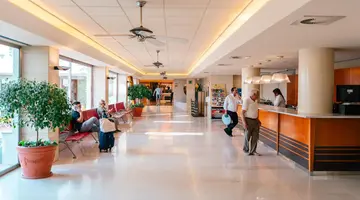Hotel Port Fiesta Park