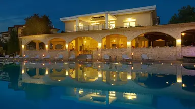 Hotel Portes Beach