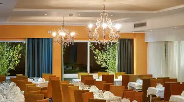Hotel Portes Beach