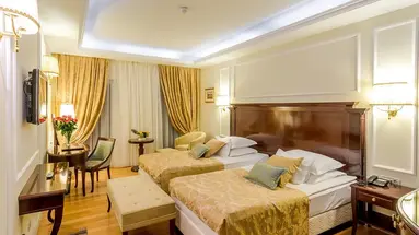 Hotel President Solin