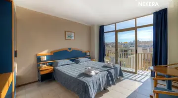 HOTEL PRIMERA