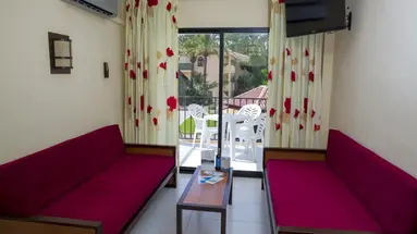 Hotel Puente Real