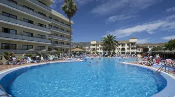 Hotel Puente Real