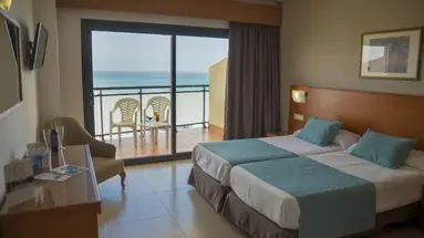 Hotel Puente Real