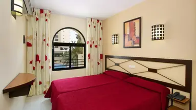 Hotel Puente Real