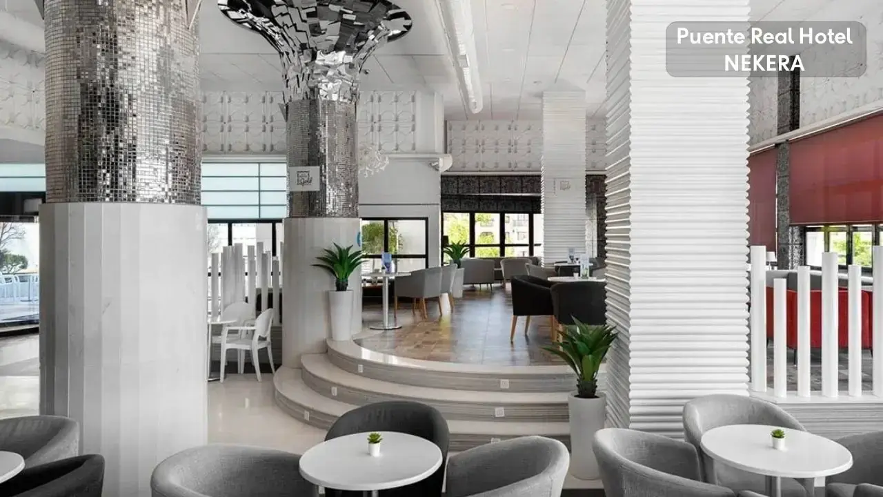 Hotel Puente Real