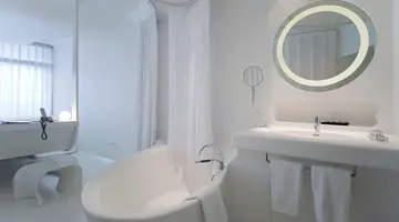 Hotel Puerta América