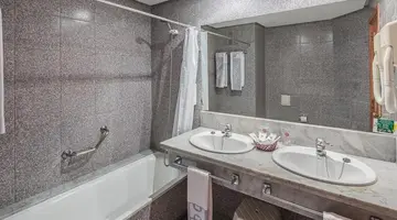 Hotel Puerto Palace