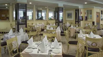 Hotel Puerto Palace