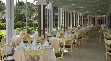 Hotel Puerto Palace