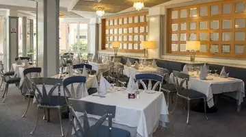 Hotel Puerto Palace