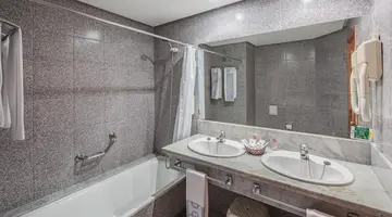 Hotel Puerto Palace