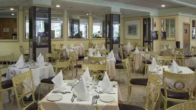 Hotel Puerto Palace