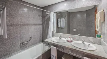 Hotel Puerto Palace