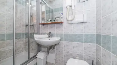 HOTEL PUNTA - VODICE****