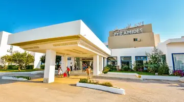 Hotel Pyramides