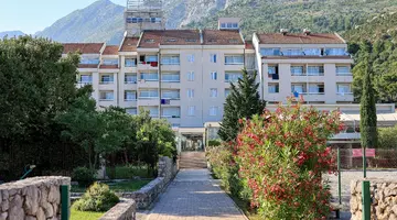 HOTEL QUERCUS****