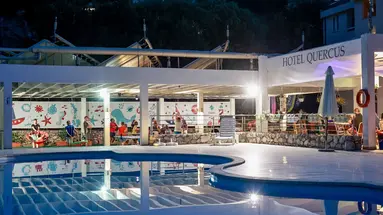 HOTEL QUERCUS****
