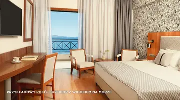 Hotel Ramada Attica Riviera