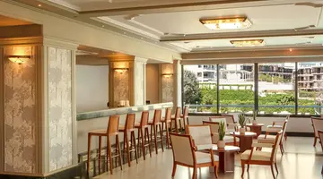 Hotel Ramada Attica Riviera