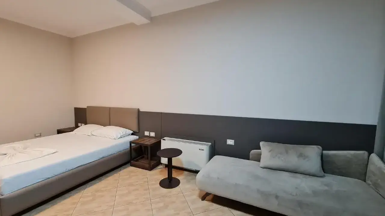 HOTEL REGINA GARDEN