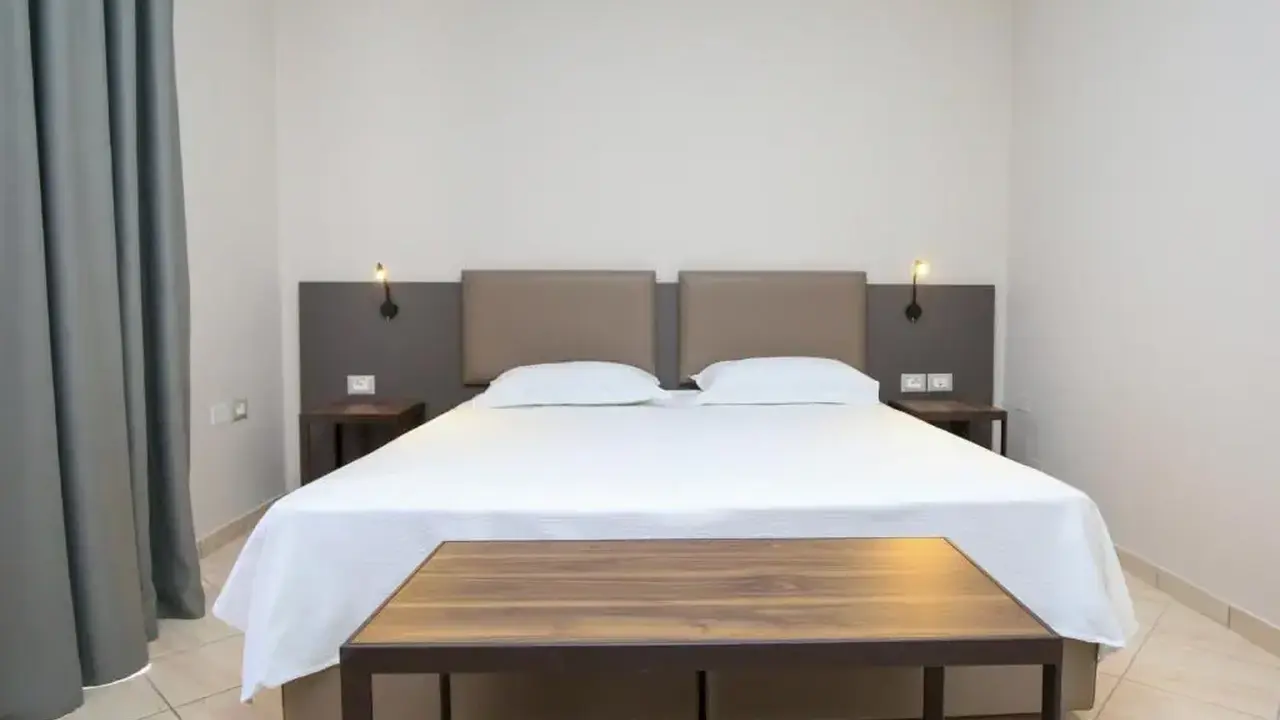 HOTEL REGINA GARDEN