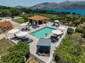 Hotel Remenata