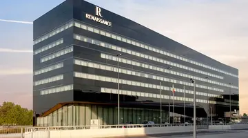 Hotel Renaissance Warsaw Airport