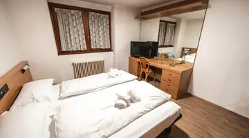 Hotel Renzi ***