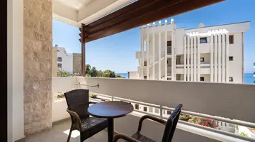 Hotel Resort Wind Rose