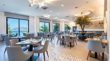 Hotel Resort Wind Rose