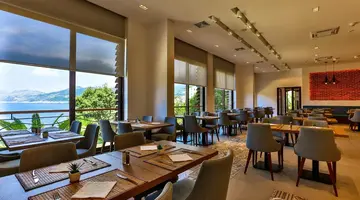Hotel Resort Wind Rose