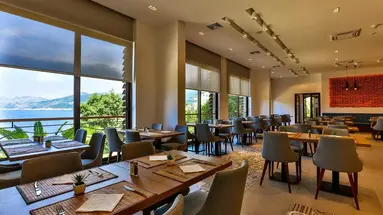 Hotel Resort Wind Rose