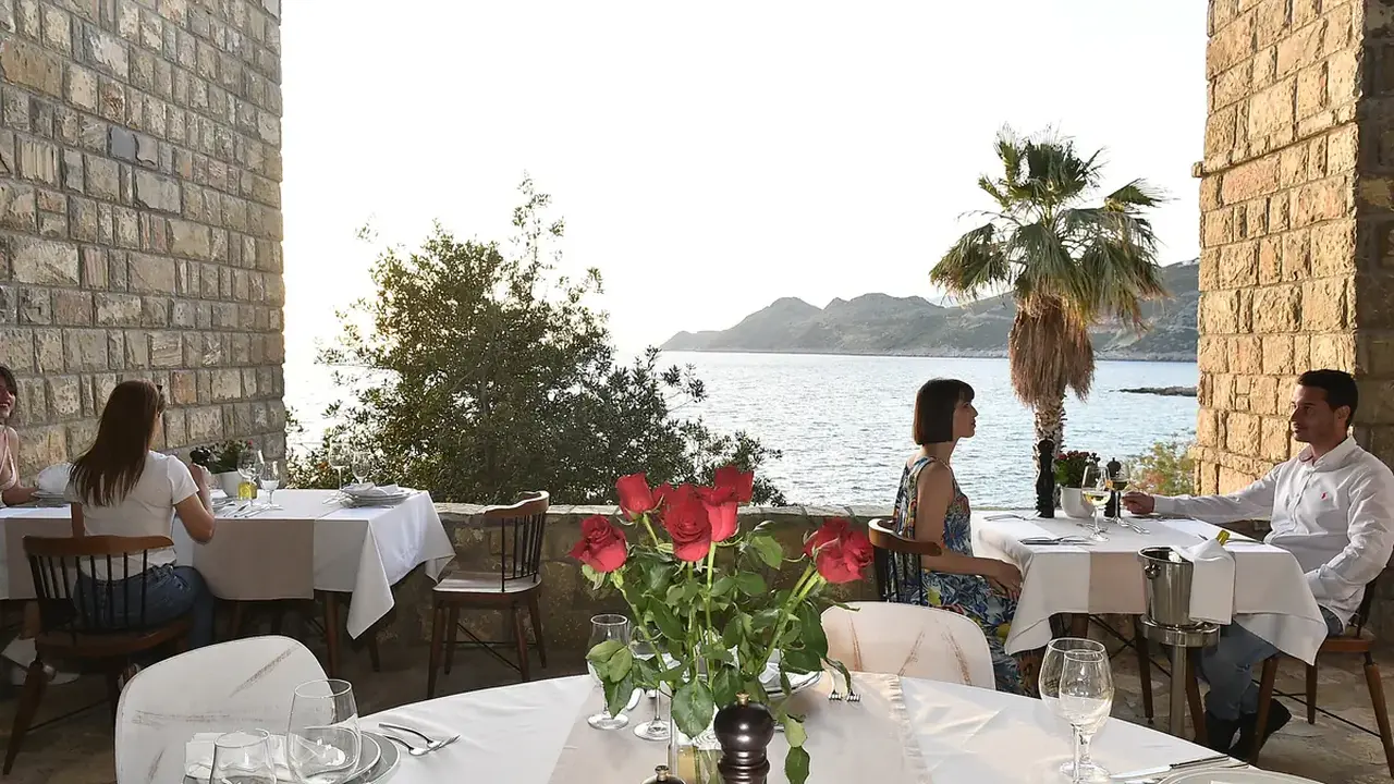 Hotel Resort Wind Rose