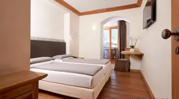 Hotel Rezia****