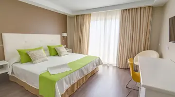 Hotel RF San Borondon